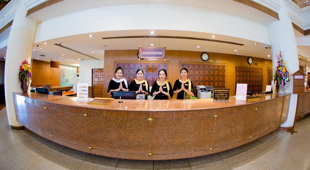 The Twin Lotus Hotel Nakhon Si Thammarat Exterior photo